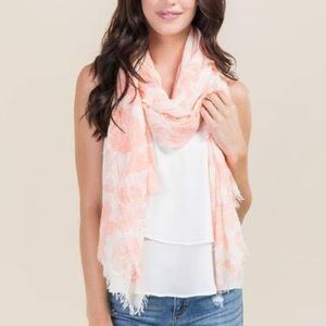 NWT Francesca’s Floral Scarf